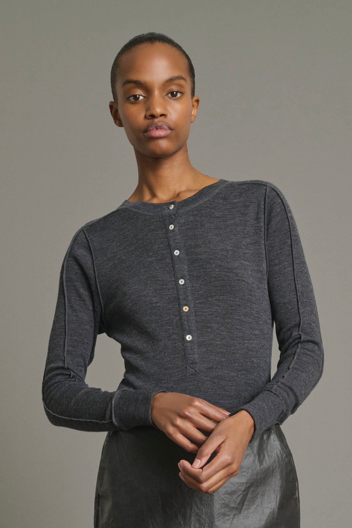 Camiseta Laos - Gris Antracita - Lana - Mujer vue 3