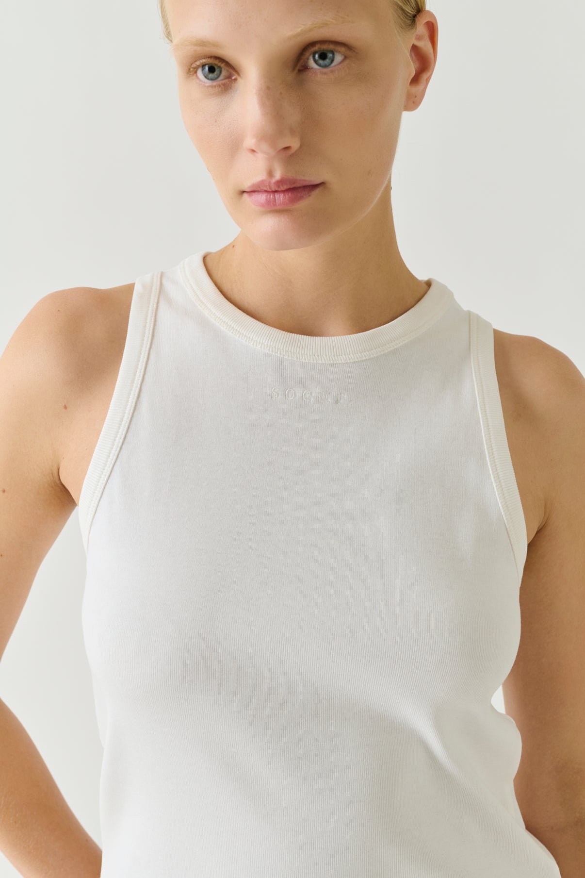 Camiseta sin mangas Dolly - Blanco Algodón Canalé Fino Mujer - Soeur vue 4